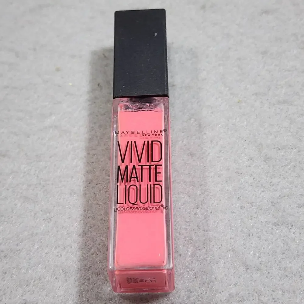 15 PINK CHARGE Vivid Matte Liquid ColorSensational Maybelline New York NEW